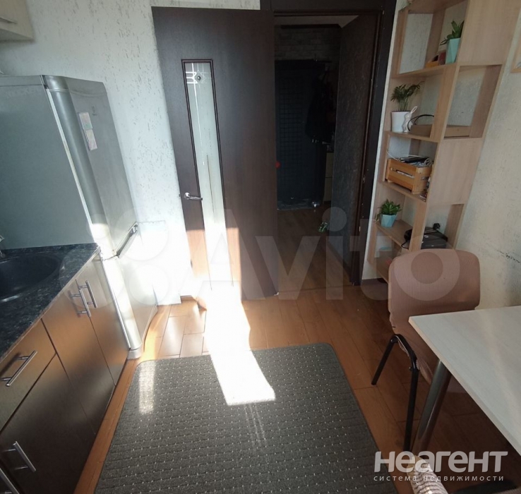 Продается 1-комнатная квартира, 30,6 м²