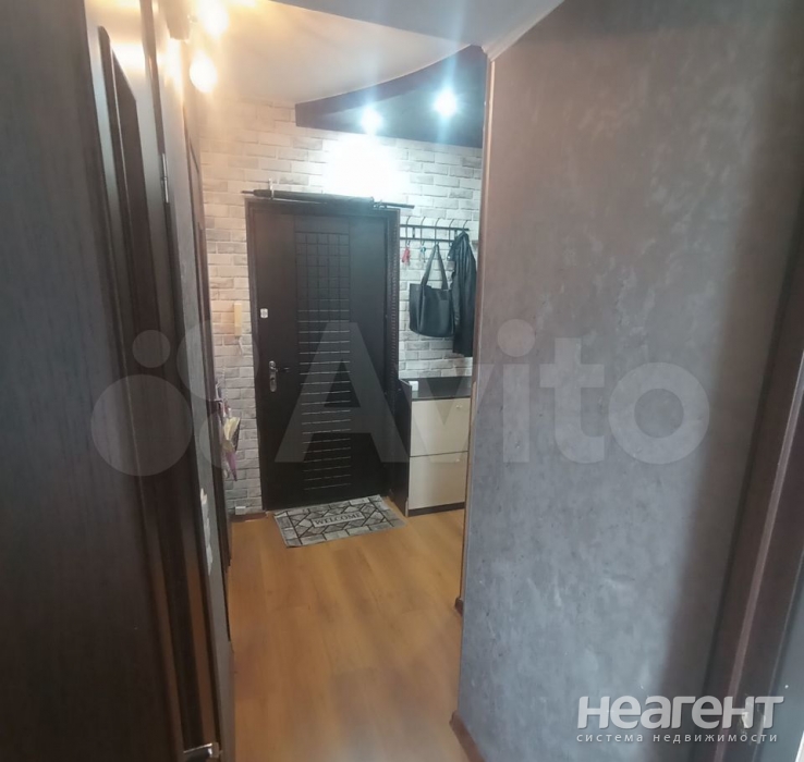 Продается 1-комнатная квартира, 30,6 м²