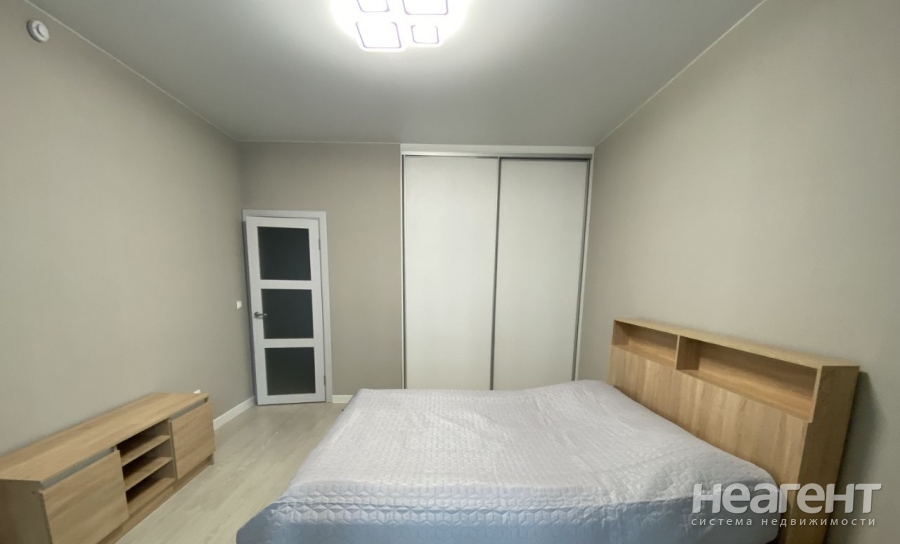 Сдается 1-комнатная квартира, 45 м²