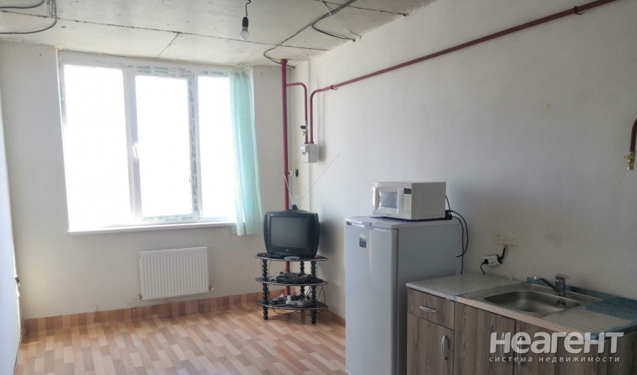 Продается 1-комнатная квартира, 42,1 м²