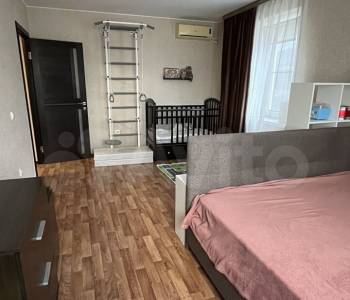 Продается 1-комнатная квартира, 43,8 м²