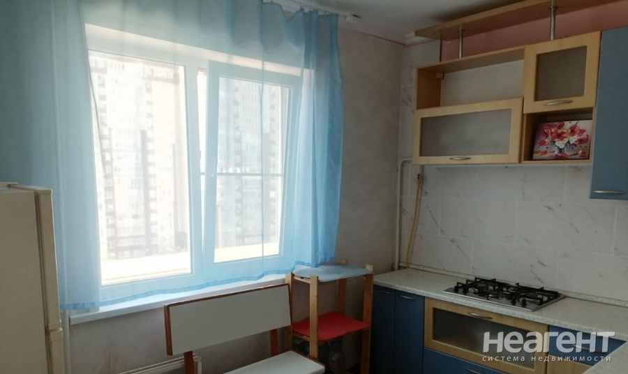 Сдается 1-комнатная квартира, 37,4 м²