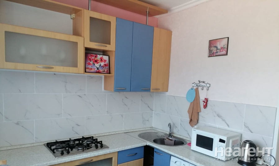 Сдается 1-комнатная квартира, 37,4 м²