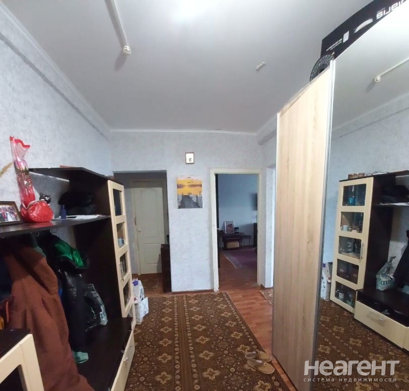 Продается 2-х комнатная квартира, 72 м²