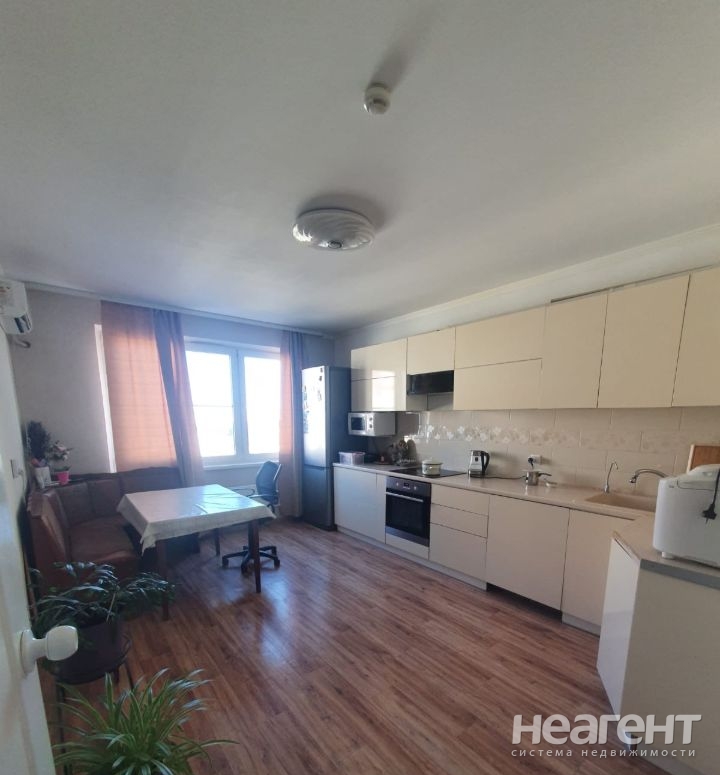 Продается 2-х комнатная квартира, 61,1 м²