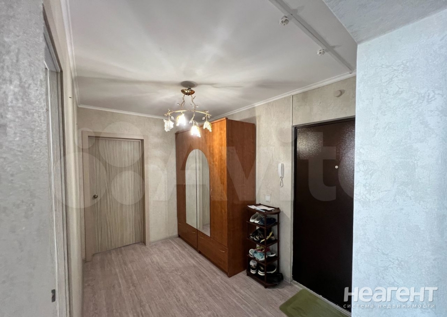 Продается 2-х комнатная квартира, 60 м²