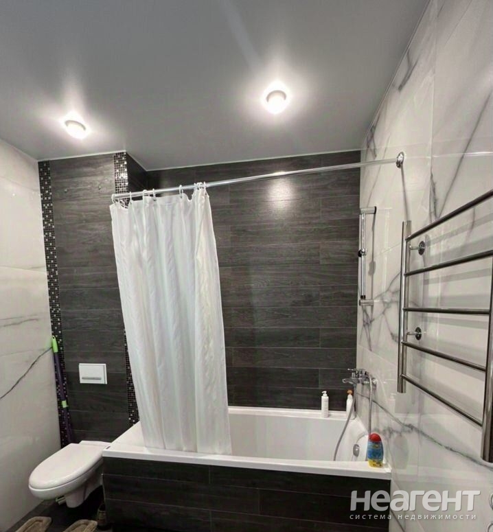 Продается 2-х комнатная квартира, 61 м²