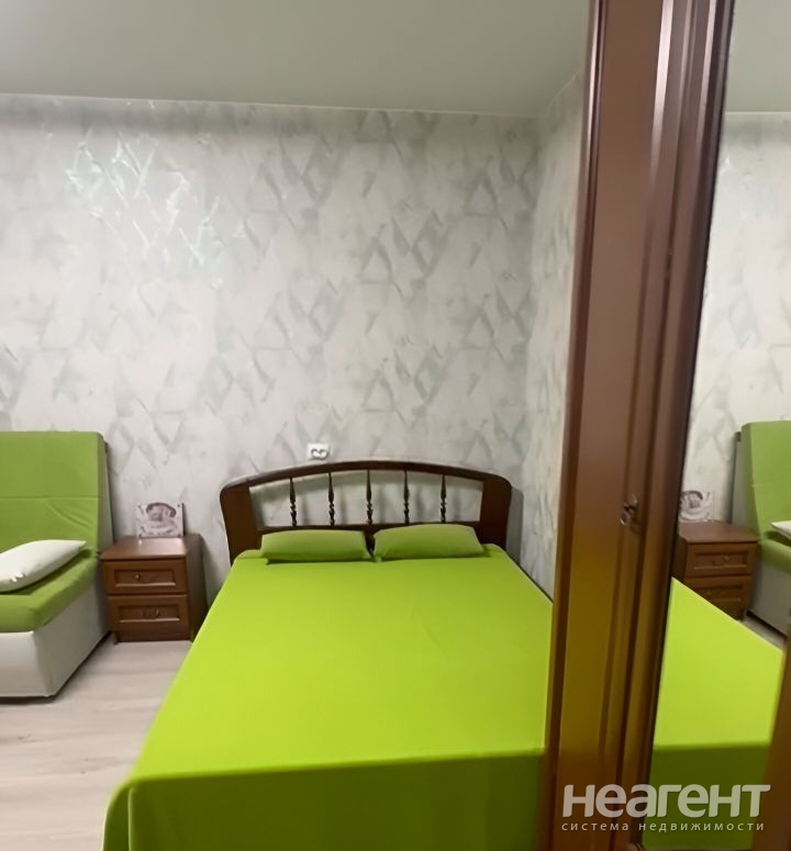 Продается 1-комнатная квартира, 35 м²