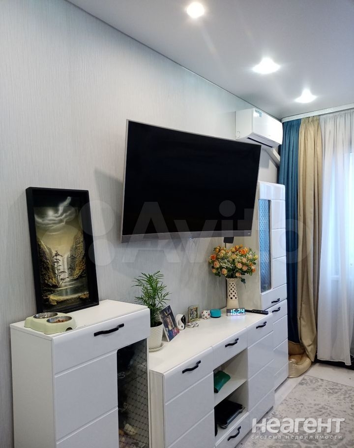 Продается 1-комнатная квартира, 40,5 м²