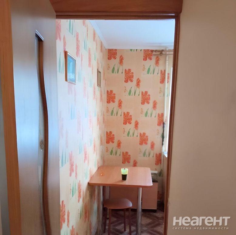 Продается 1-комнатная квартира, 33 м²