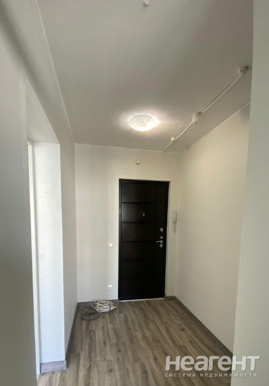 Сдается 1-комнатная квартира, 37 м²