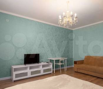 Продается 1-комнатная квартира, 50 м²