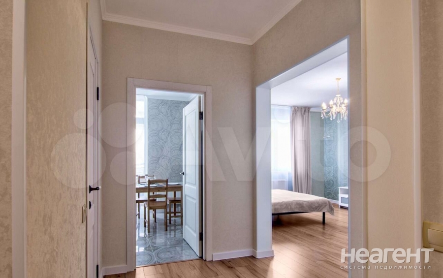 Продается 1-комнатная квартира, 50 м²