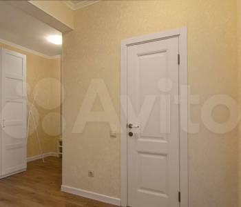 Продается 1-комнатная квартира, 50 м²