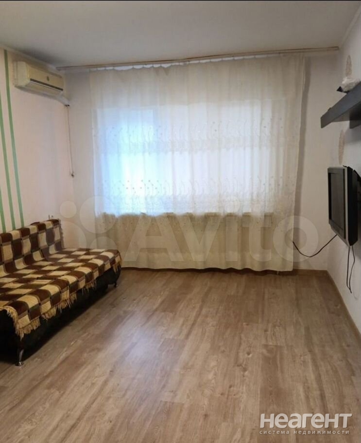 Продается 1-комнатная квартира, 29,5 м²