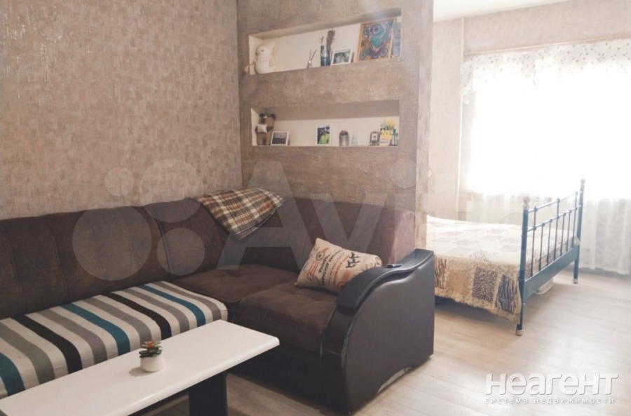 Продается 1-комнатная квартира, 41 м²