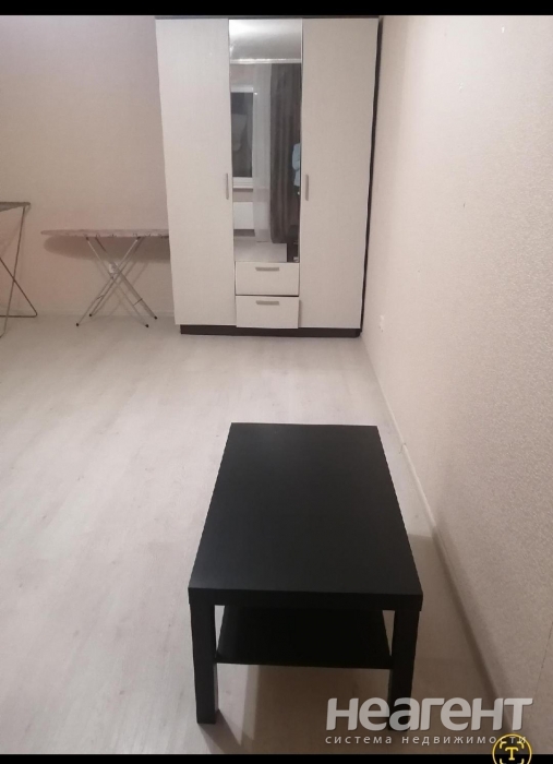 Продается 1-комнатная квартира, 38,5 м²