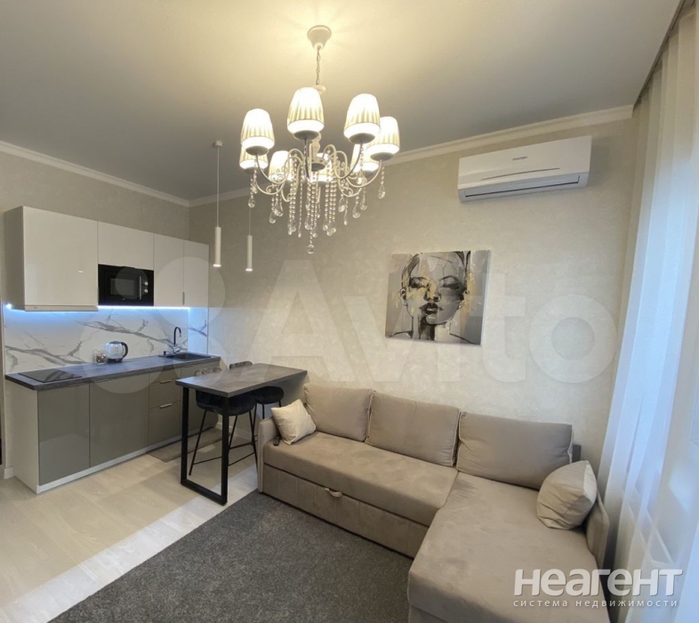 Сдается 1-комнатная квартира, 35 м²