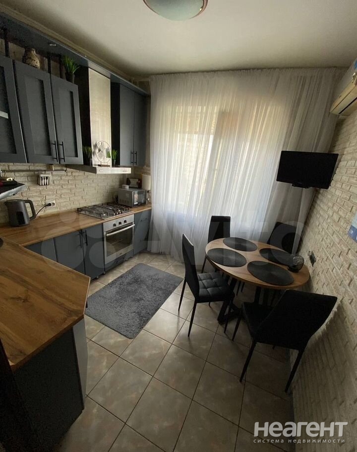 Продается 2-х комнатная квартира, 54 м²