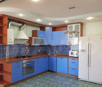 Продается 1-комнатная квартира, 60,1 м²