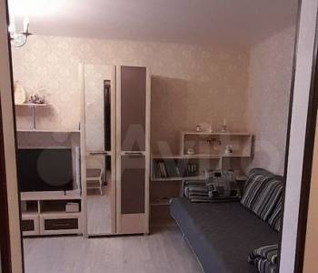 Продается 1-комнатная квартира, 32 м²