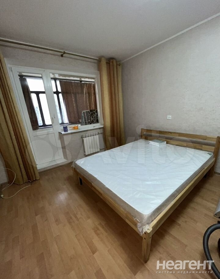 Сдается 2-х комнатная квартира, 54 м²