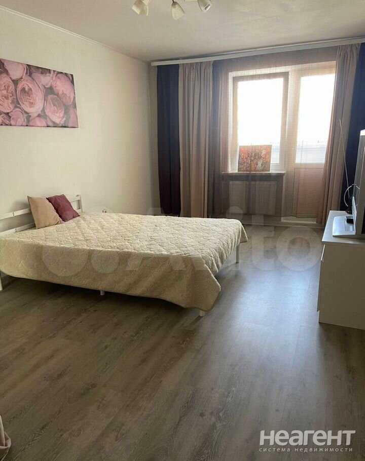 Продается 2-х комнатная квартира, 65 м²