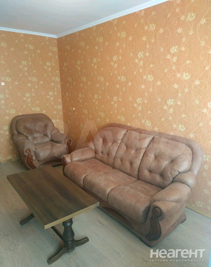 Сдается 3-х комн. квартира, 13-й микрорайон (ул. Видова)