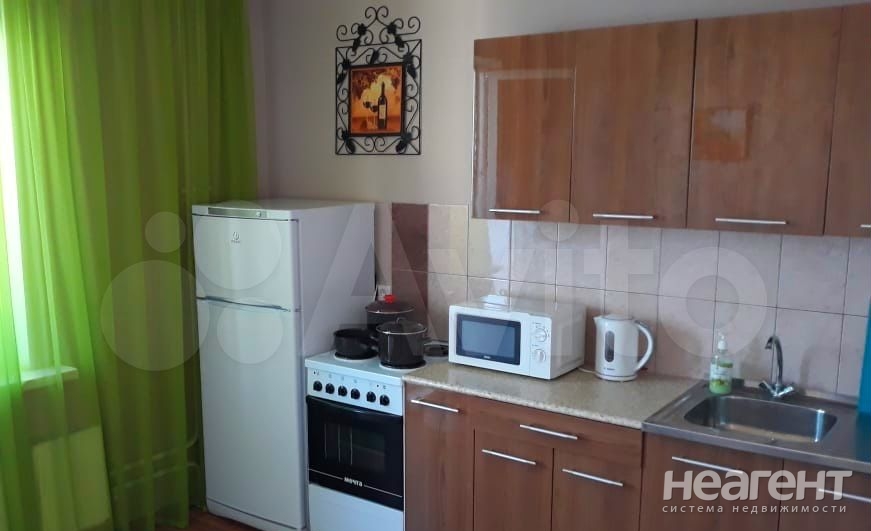 Сдается 1-комнатная квартира, 37,8 м²