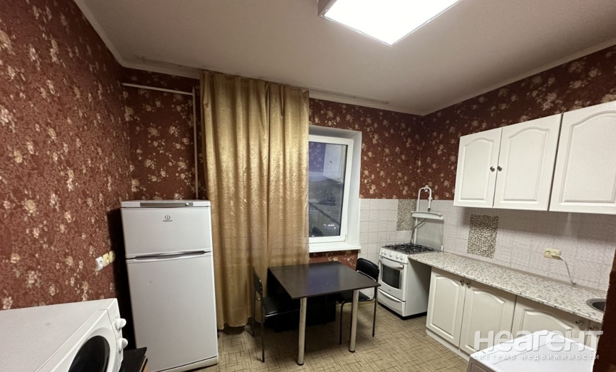 Сдается 1-комнатная квартира, 36,5 м²