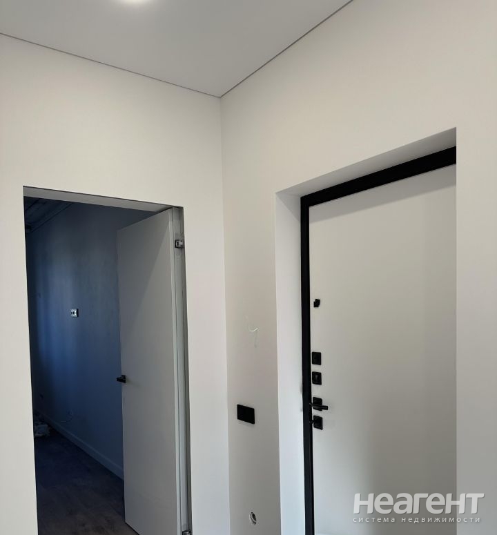 Продается 2-х комнатная квартира, 63 м²