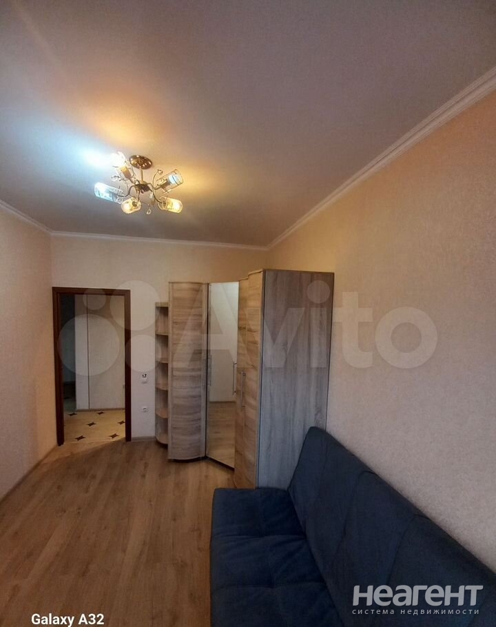 Сдается 2-х комнатная квартира, 65 м²