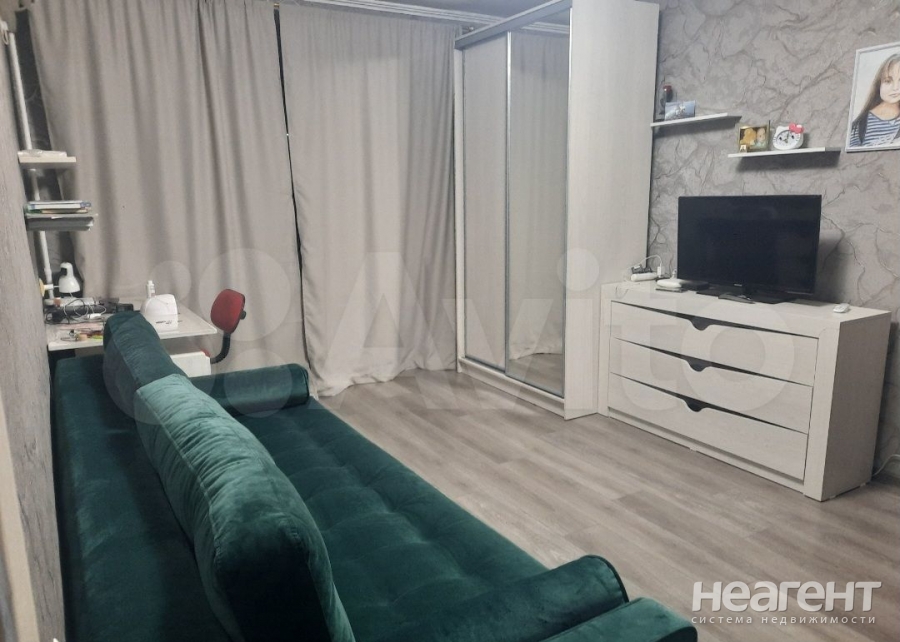 Продается 1-комнатная квартира, 30 м²