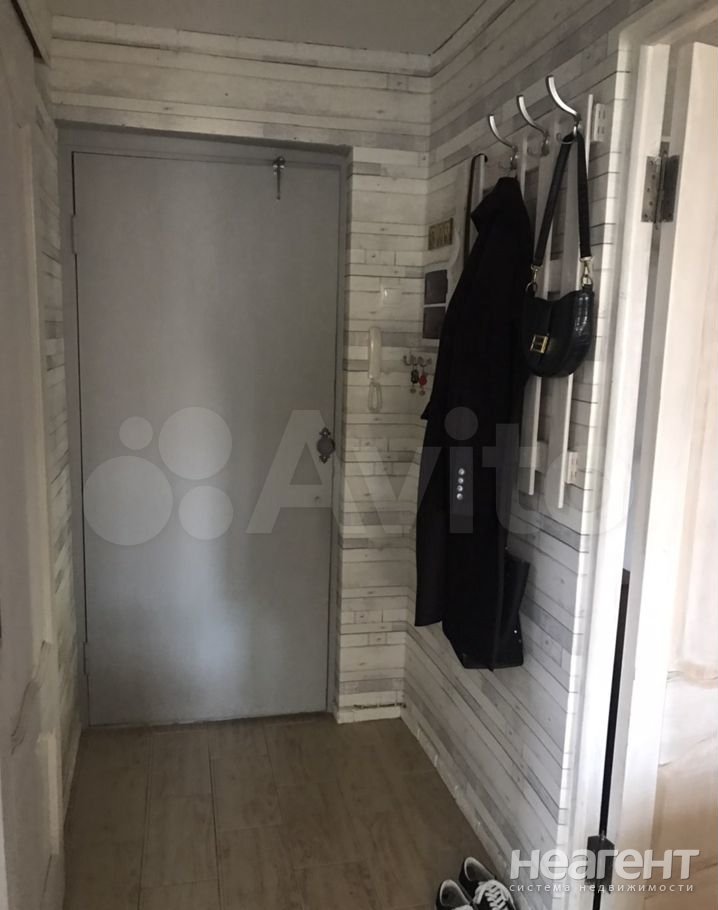 Продается 1-комнатная квартира, 40,1 м²