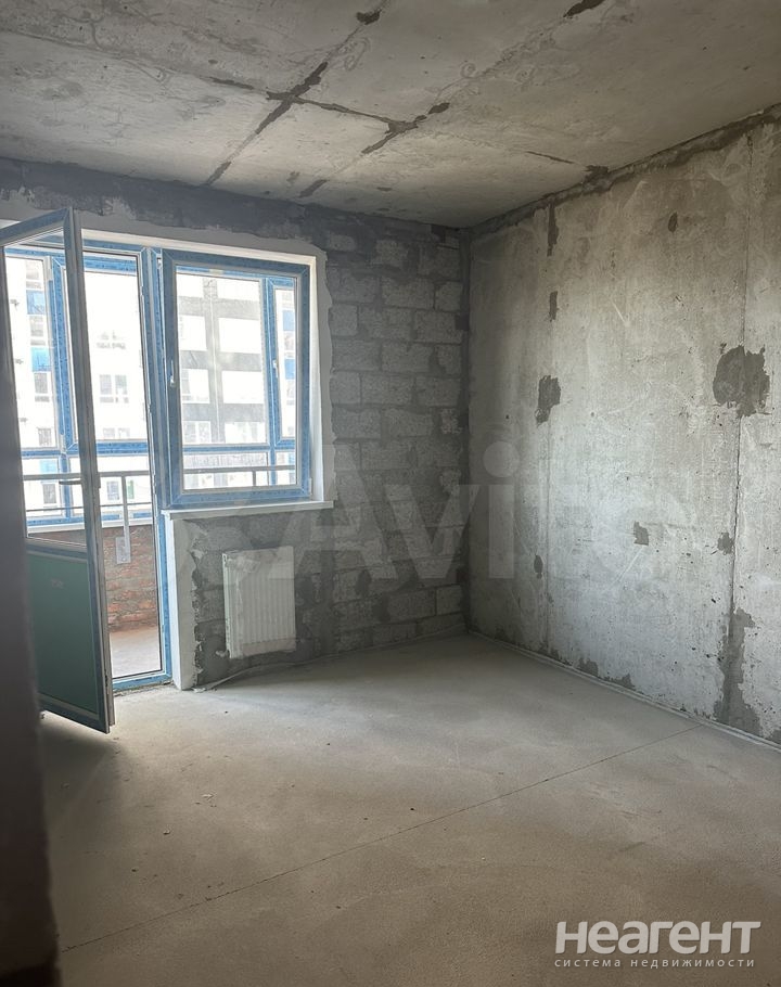 Продается 1-комнатная квартира, 37,7 м²