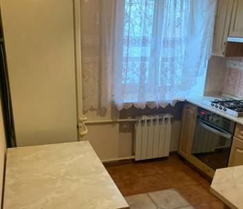 Продается 1-комнатная квартира, 37 м²