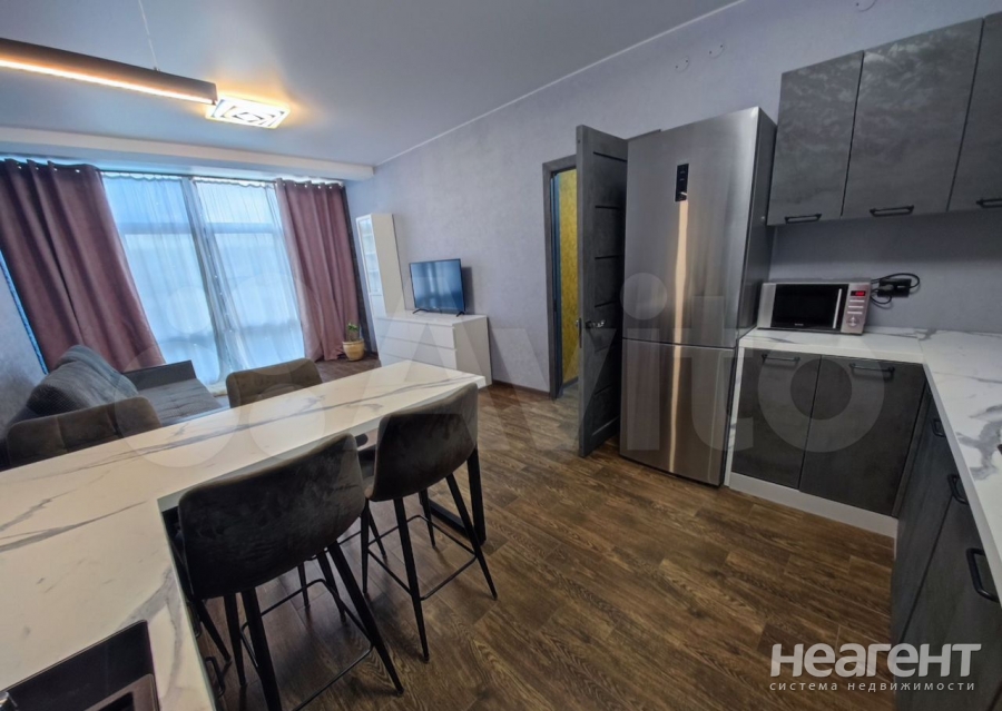 Сдается 1-комнатная квартира, 45 м²