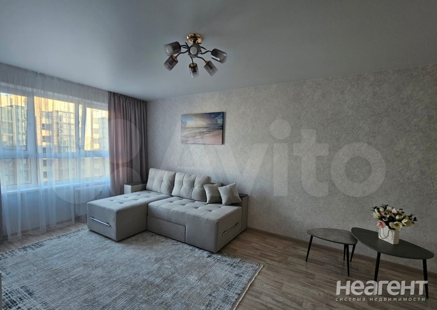 Сдается 1-комнатная квартира, 40 м²