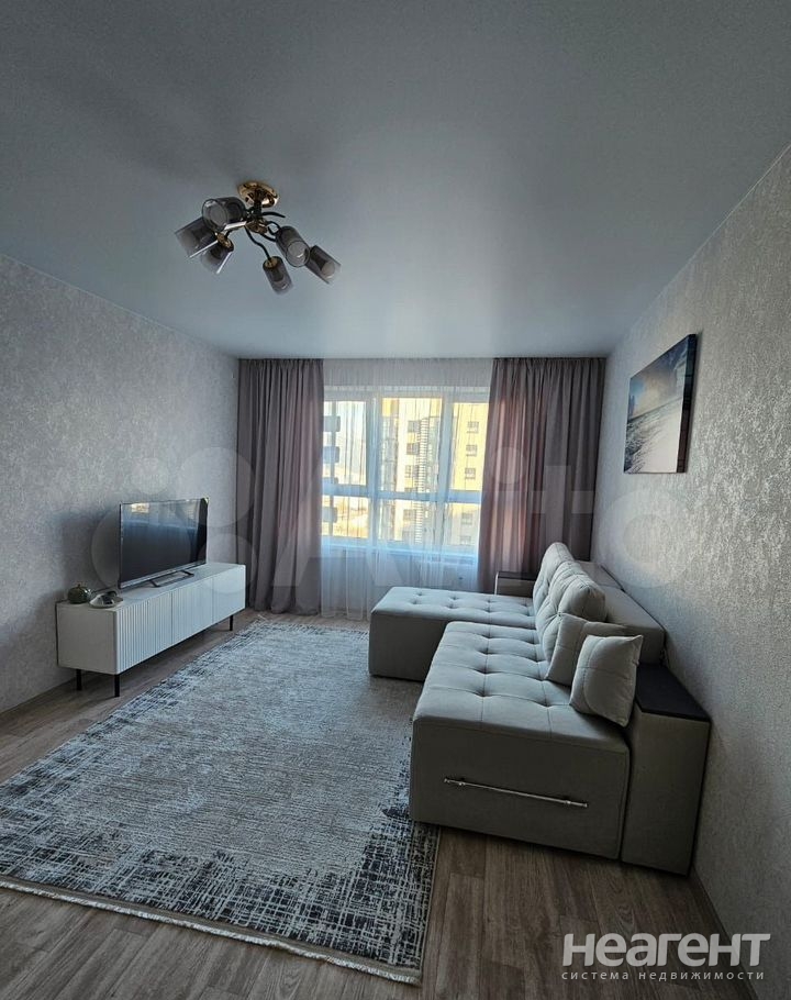 Сдается 1-комнатная квартира, 40 м²