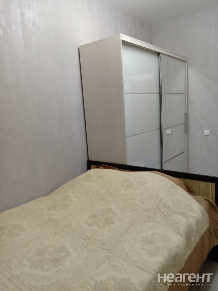 Сдается 1-комнатная квартира, 30 м²