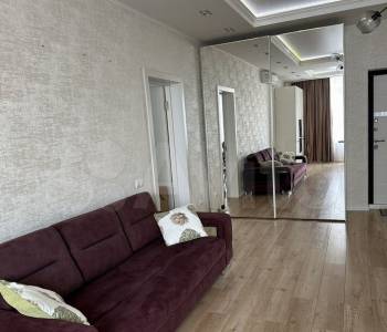 Сдается 2-х комнатная квартира, 104 м²