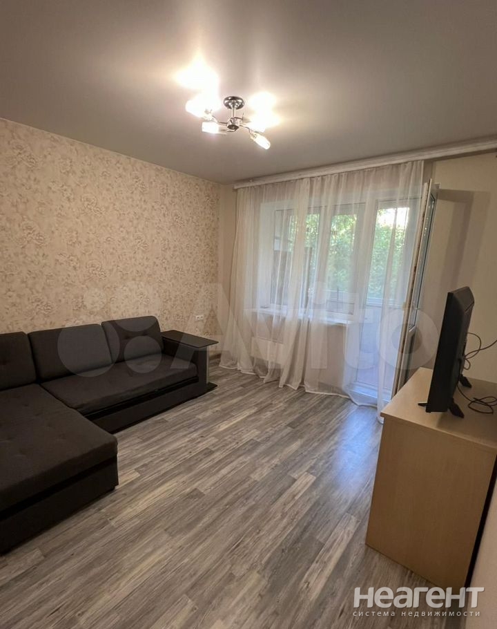 Сдается 1-комнатная квартира, 33 м²