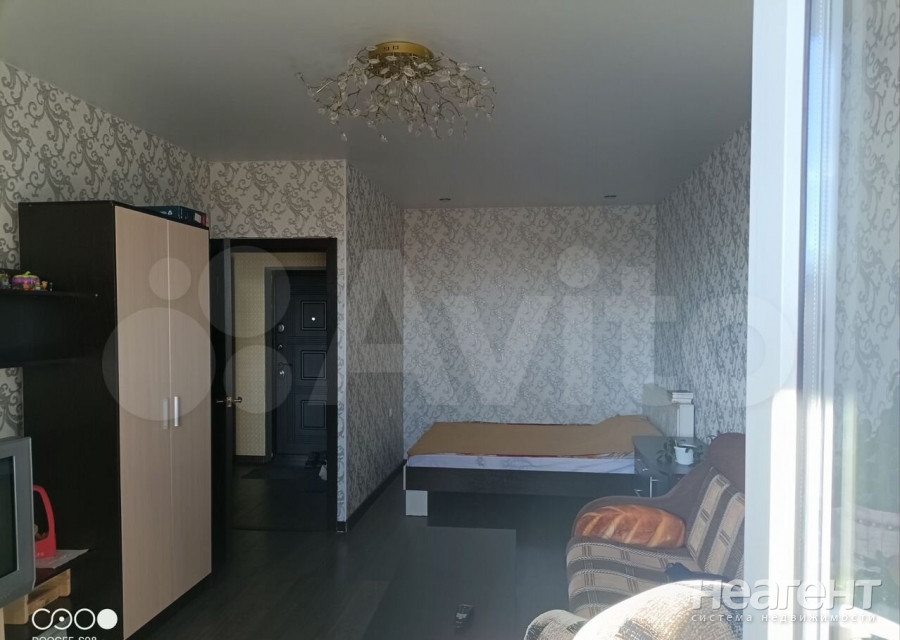 Продается 1-комнатная квартира, 45 м²