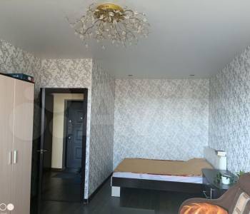 Продается 1-комнатная квартира, 45 м²