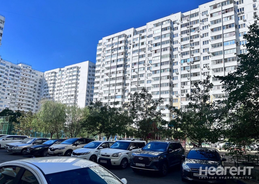 Продается 2-х комнатная квартира, 64,7 м²