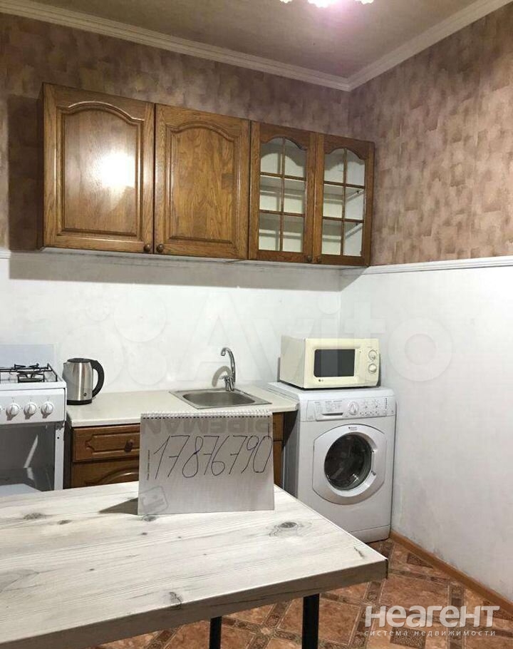 Сдается 1-комнатная квартира, 36 м²