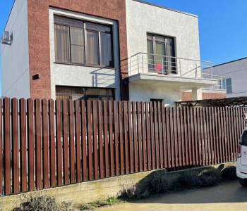 Продается Дом, 200 м²