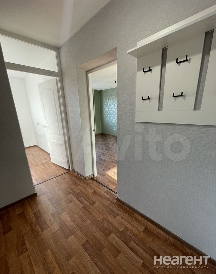 Сдается 1-комнатная квартира, 39 м²