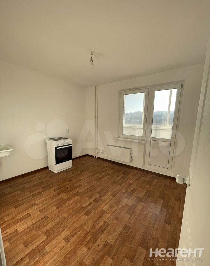 Сдается 1-комнатная квартира, 39 м²