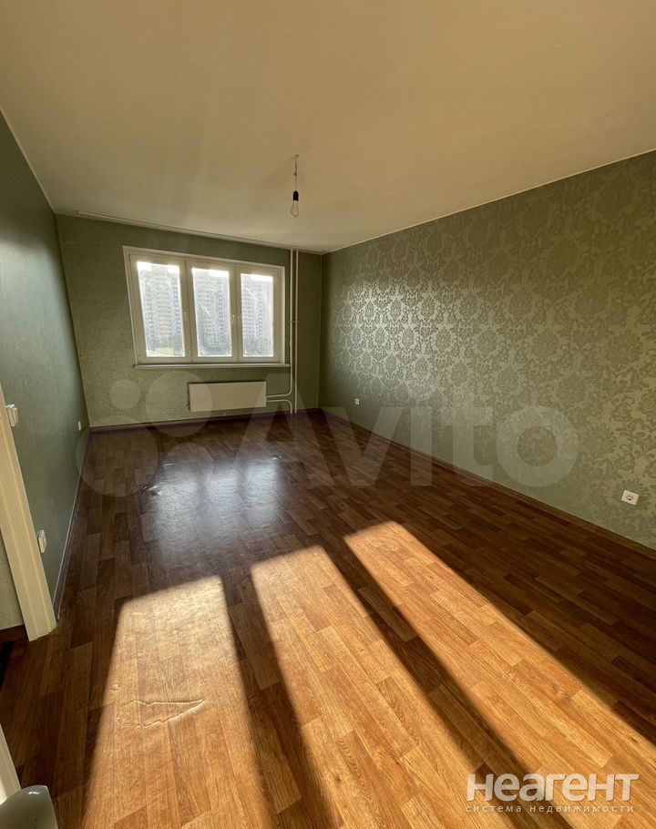 Сдается 1-комнатная квартира, 39 м²